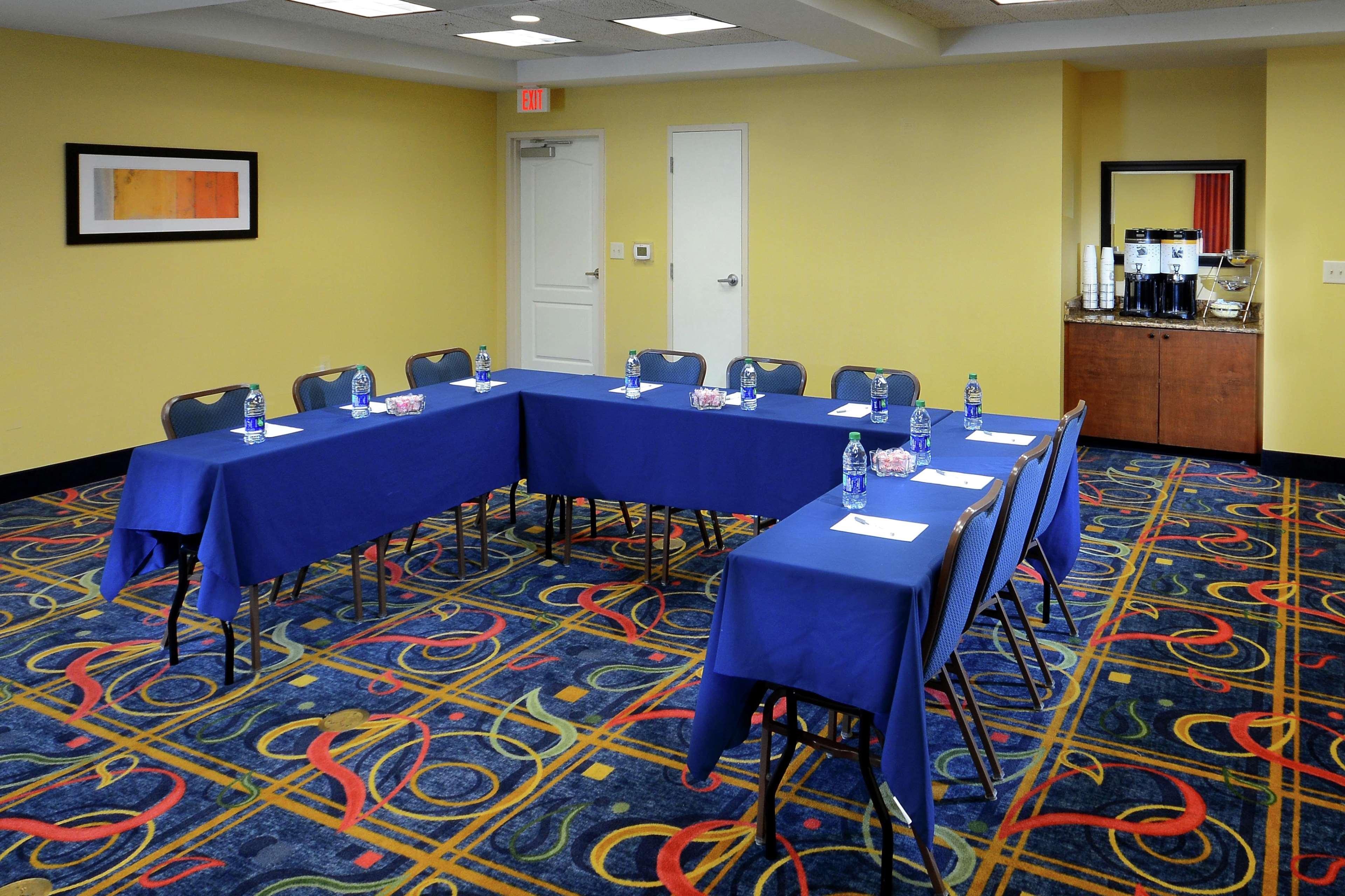 Hampton Inn & Suites Huntersville Esterno foto