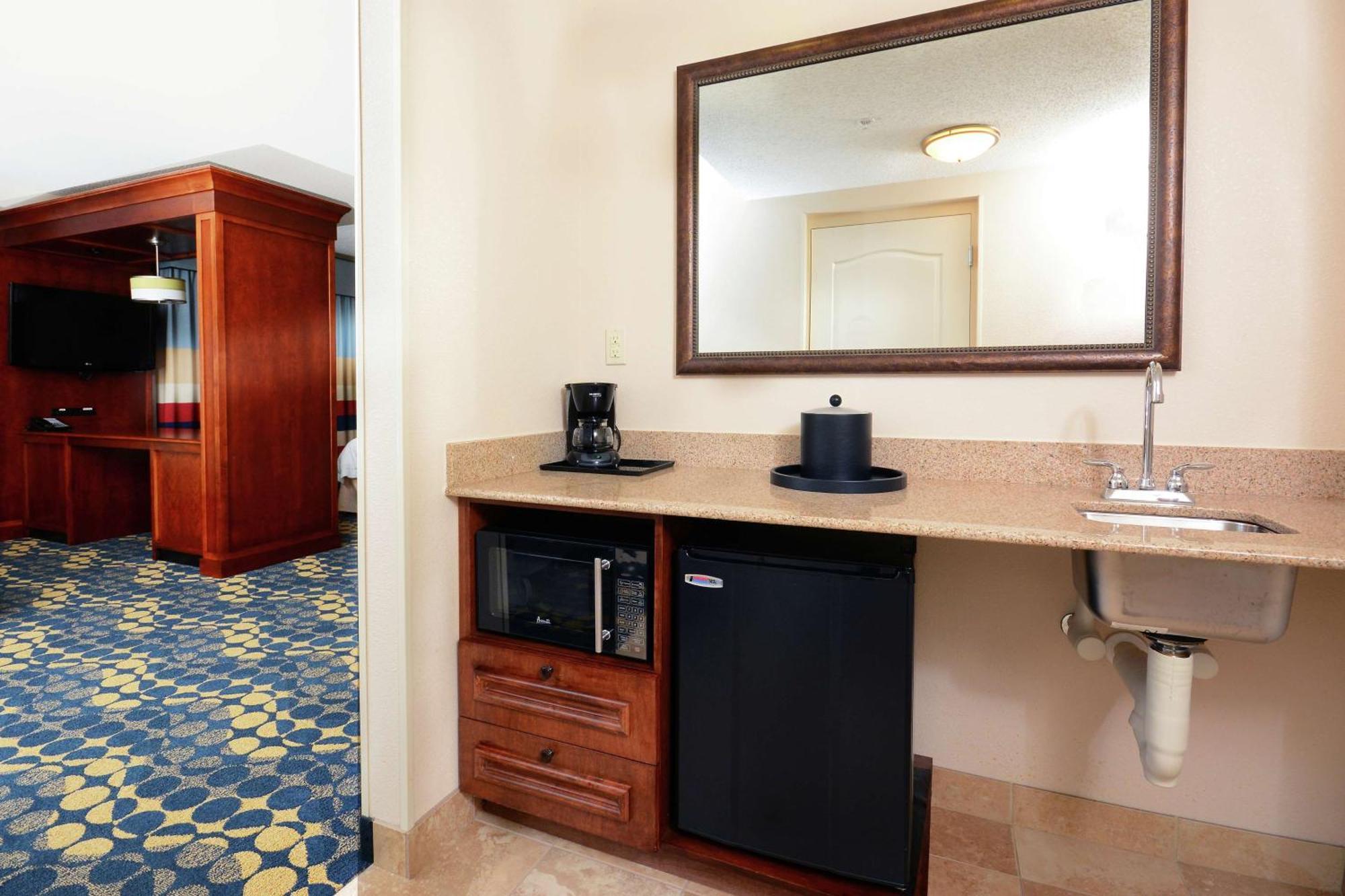 Hampton Inn & Suites Huntersville Esterno foto