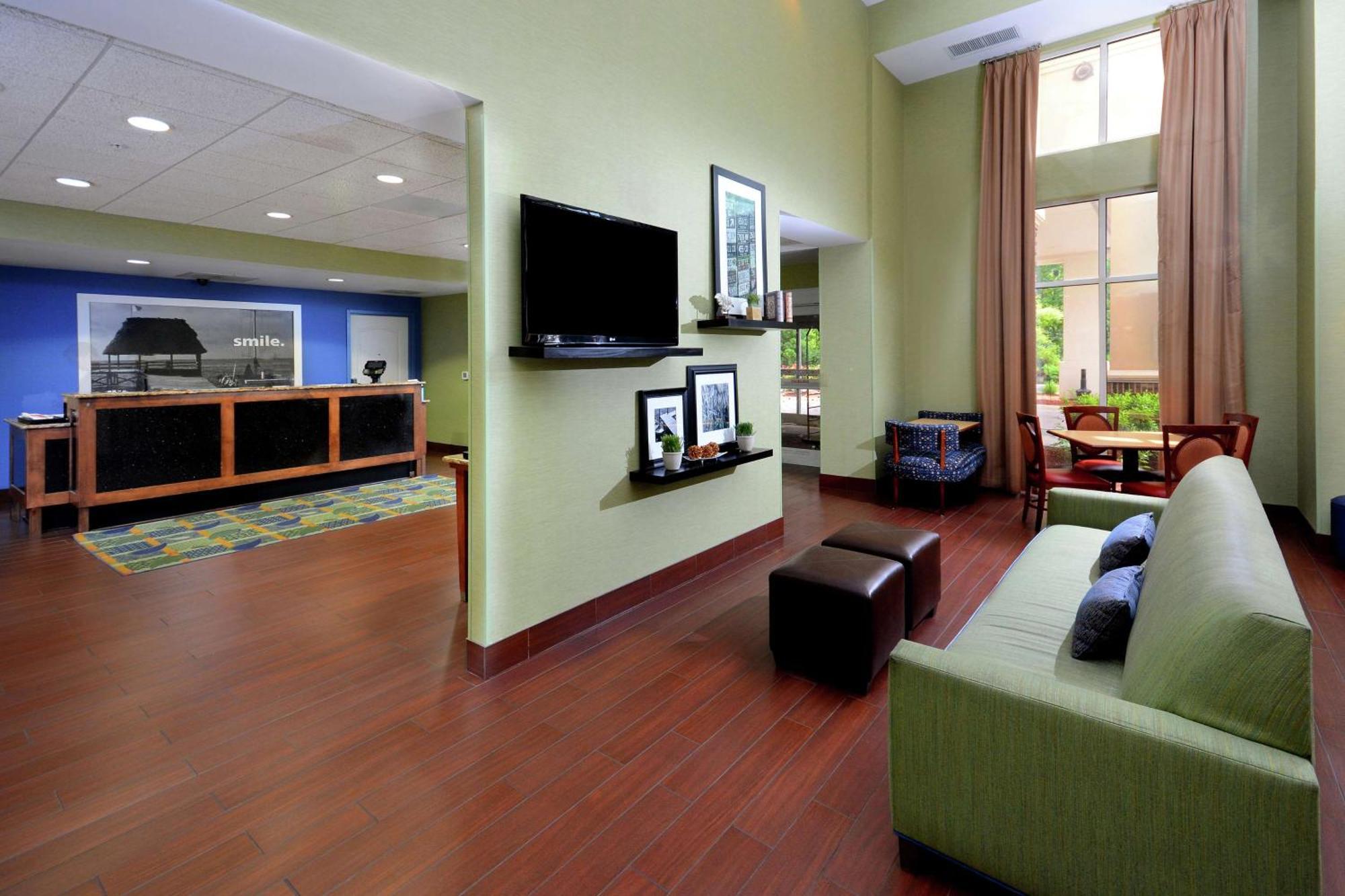 Hampton Inn & Suites Huntersville Esterno foto