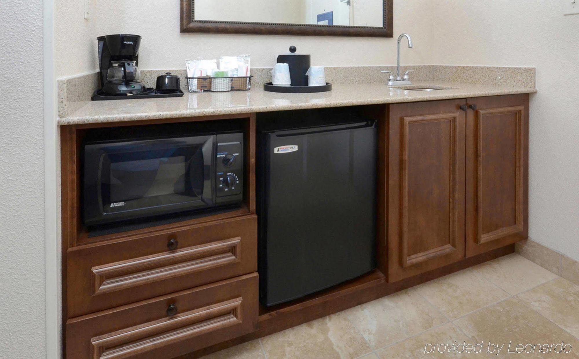 Hampton Inn & Suites Huntersville Esterno foto