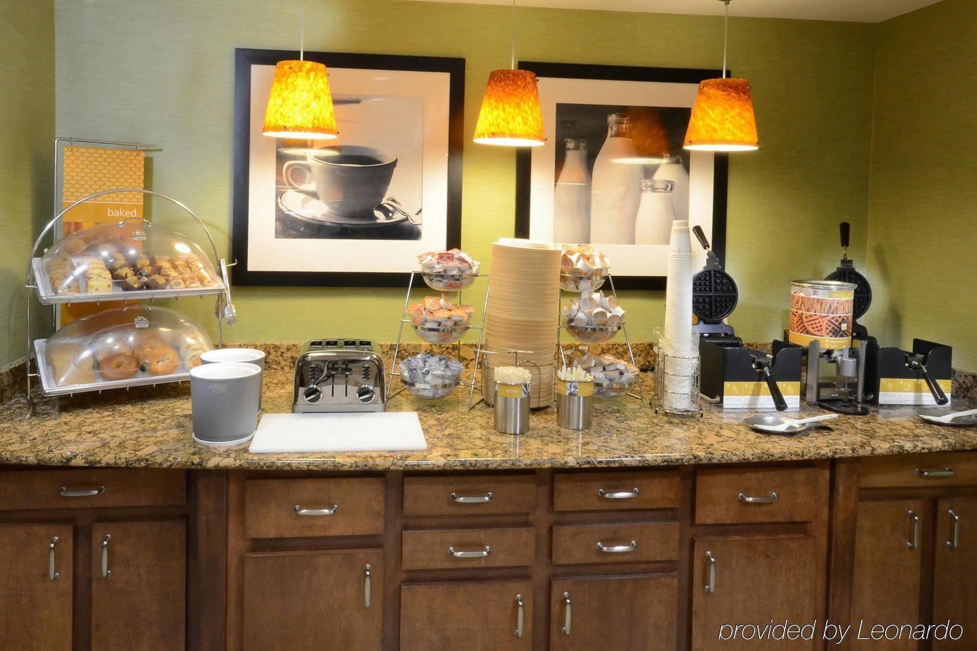 Hampton Inn & Suites Huntersville Esterno foto