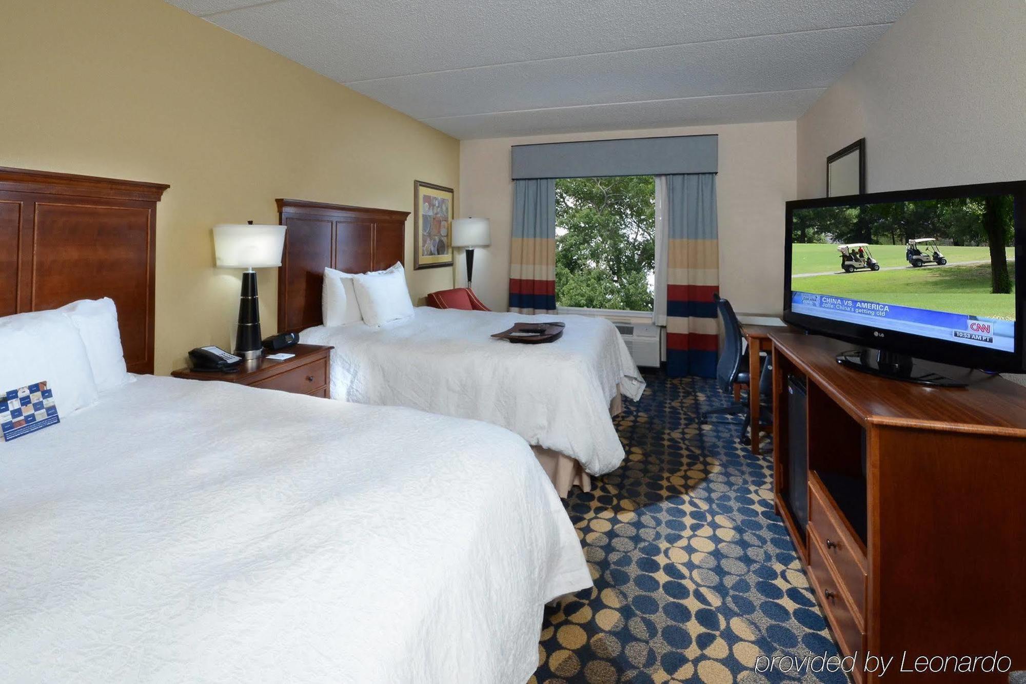 Hampton Inn & Suites Huntersville Esterno foto